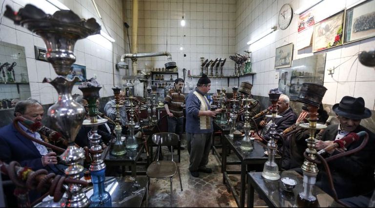 الإيرانيون وكورونا