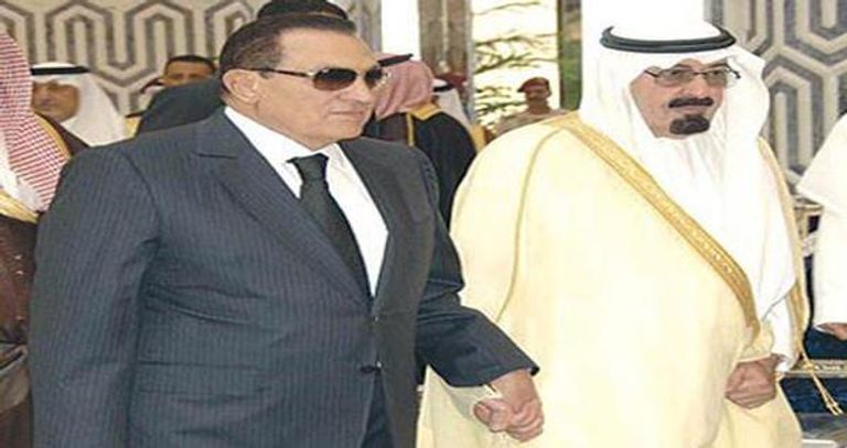 الرئيس المصري الأسبق حسني مبارك الرئيس المصري الأسبق حسني مبارك-أرشيفية