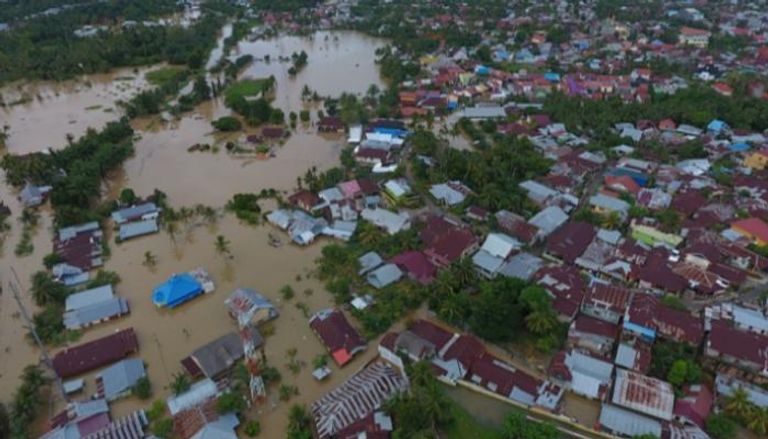 فيضانات في إندونيسيا - أرشيفية
