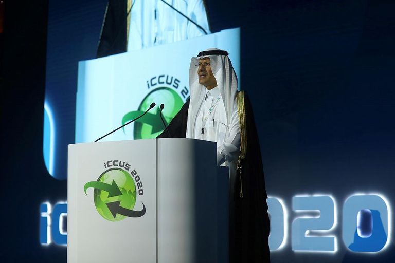 الأمير عبد العزيز بن سلمان بن عبد العزيز وزير الطاقة السعودي الأمير عبدالعزيز بن سلمان بن عبدالعزيز وزير الطاقة السعودي