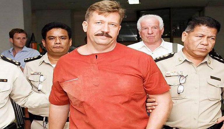 روسيا تحتج على نقل "تاجر الموت" لسجن خاص بأمريكا - صورة 1