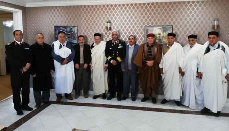 مجلس حكماء وأعيان صبراتة مع رئيس أركان البحرية بالجيش الليبي