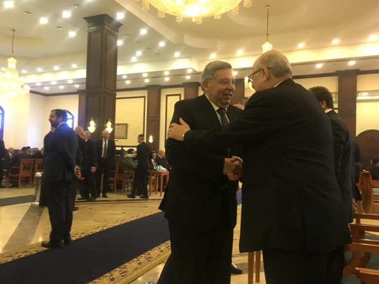 جثمان الرئيس الأسبق مبارك خلال الجنازة