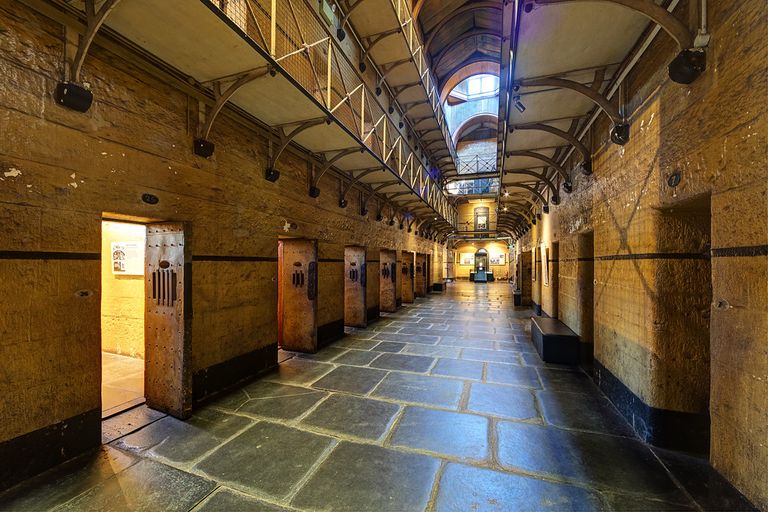 مبانٍ مهجورة منحتها الفرصة الثانية حياة جديدة