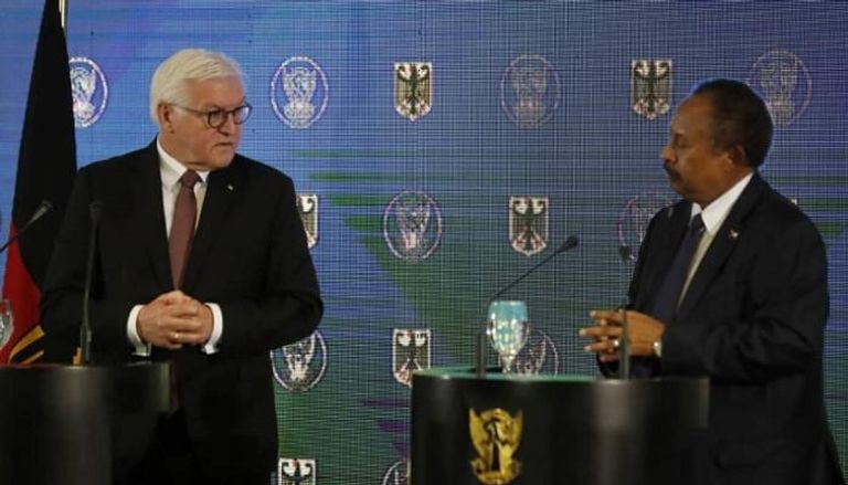 الرئيس الألماني ورئيس الوزراء السوداني في مؤتمر صحفي بالخرطوم