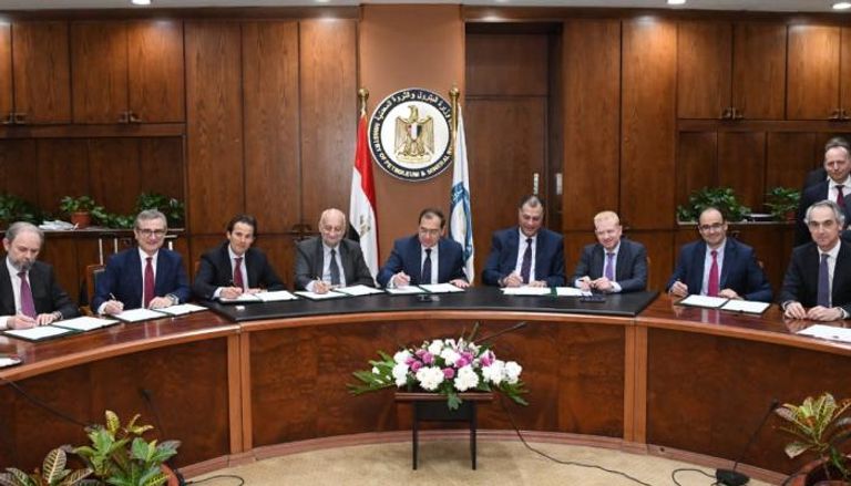 اجتماع التسوية بين الشركات في مصر