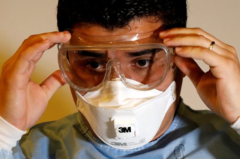 الفيروس أصاب نحو 80 ألف شخص