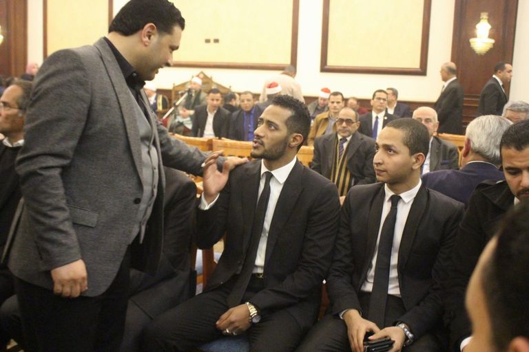 الفنان المصري محمد رمضان من داخل عزاء الرئيس المصري الأسبق حسني مبارك الفنان المصري محمد رمضان في عزاء الرئيس الأسبق محمد حسني مبارك