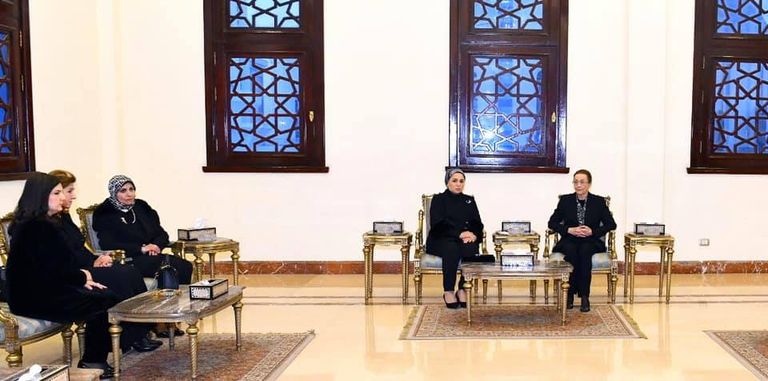 سوزان مبارك وانتصار السيسي