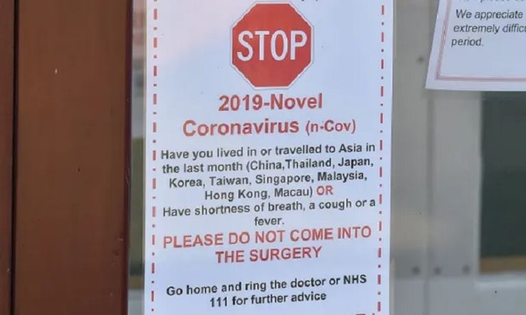 إرشادات للمصابين بفيروس كورونا الجديد في بريطانيا أشخاص يرتدون أقنعة في لندن خوفا من فيروس كورونا الجديد