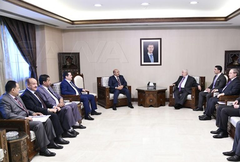 جانب من توقيع اتفاق عودة البعثات الدبلوماسية