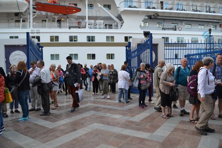 سلطات الحجر الصحي بميناء الإسكندرية المصري