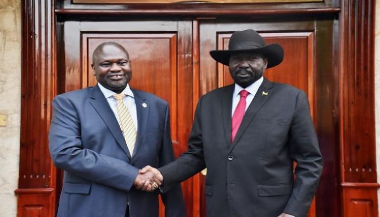 رئيس جنوب السودان سلفاكير ونائبه السابق رياك مشار - أرشيفية