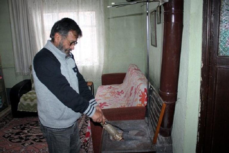 البطالة تدفع التركي خيري أري لعرض كليته للبيع