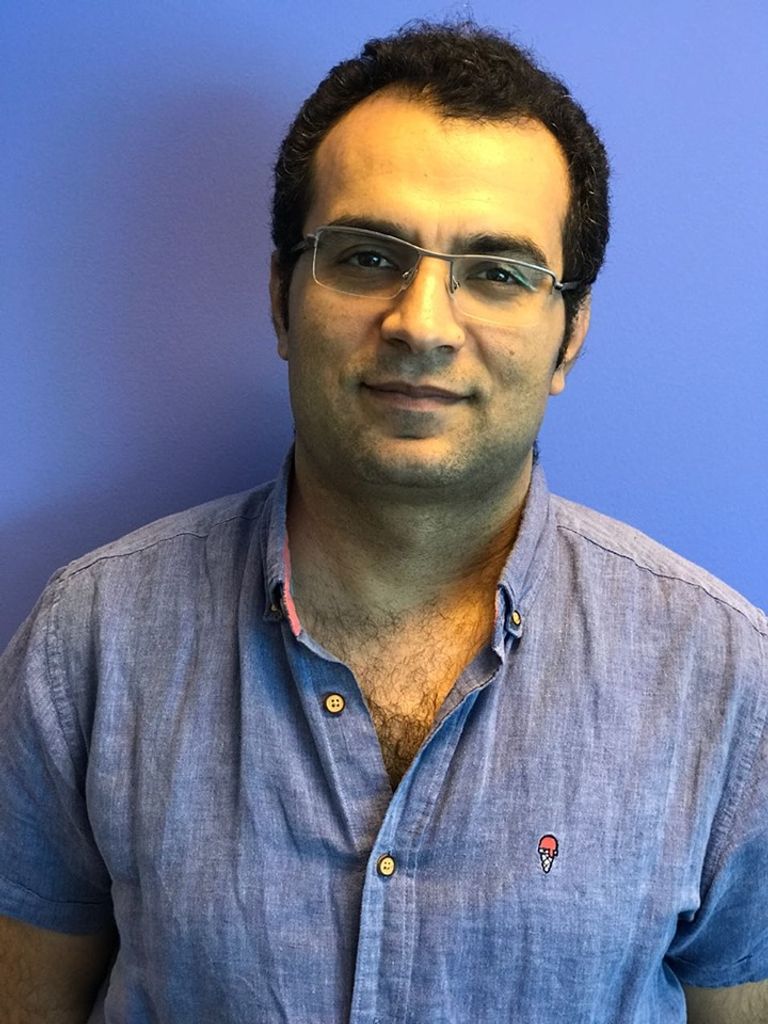 محمد أبو زيد: الخلل في سياسات الترجمة معرض فرانكفورت للكتاب أكبر سوق لشراء حقوق الترجمة في العالم - أرشيفية