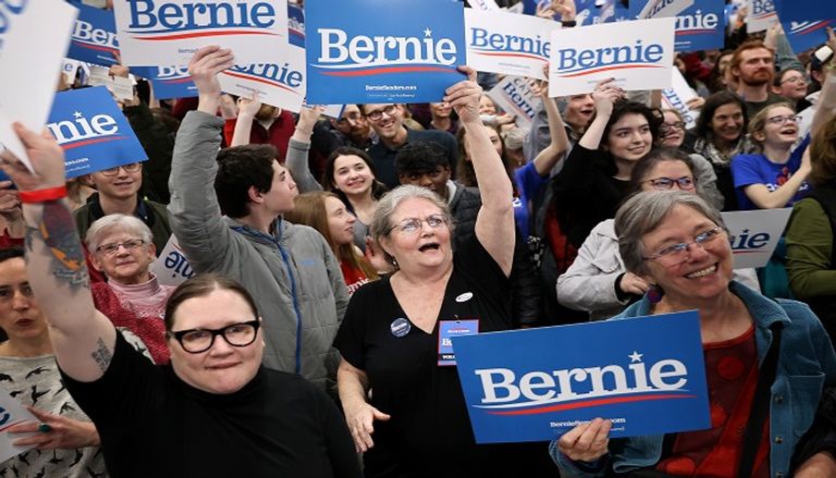 جو بايدن وبيرني ساندرز