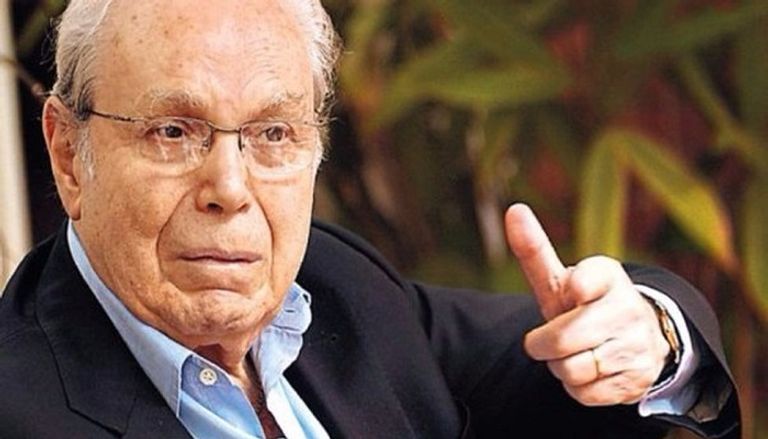 الأمين العام الأسبق للأمم المتحدة خافيير دي كوييار