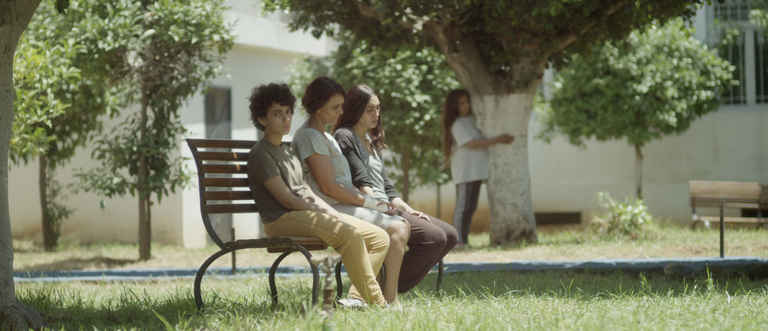 الممثلة المغربية إيمان المشرفي