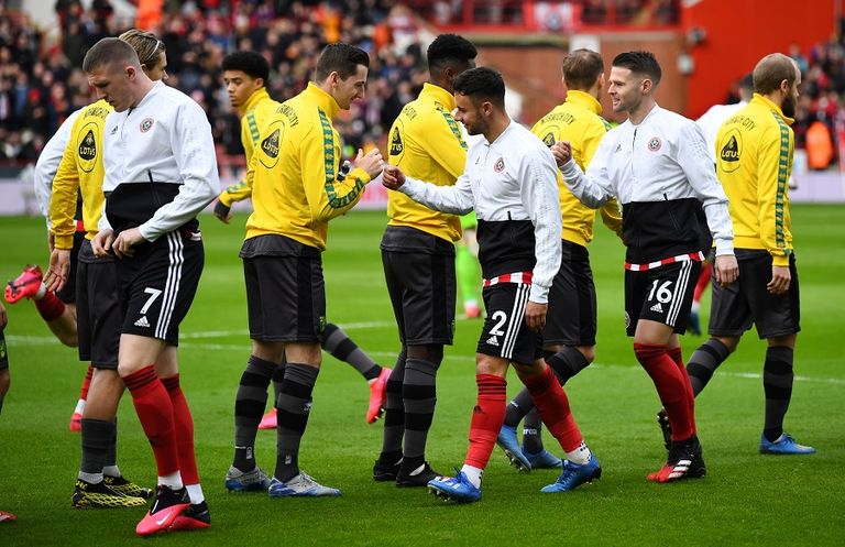 لاعبو ليفربول قبل مواجهة بورنموث