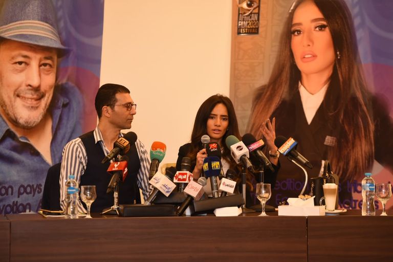 زينة خلال ندوة تكريمها بالأقصر السينمائي