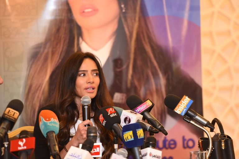 زينة خلال ندوة تكريمها بالأقصر السينمائي