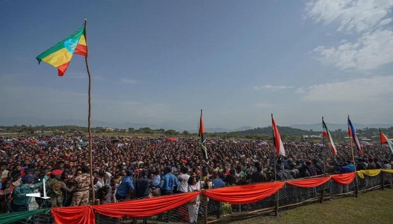 رئيس وزراء إثيوبيا يتحدث مع مواطنيه حول سد النهضة رئيس الوزراء الإثيوبي خلال حديثه مع مواطني