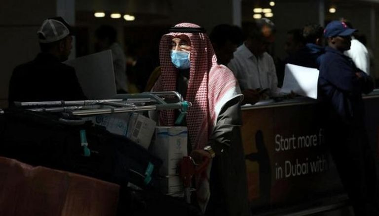 السعودية تعلق السفر من وإلى 9 دول