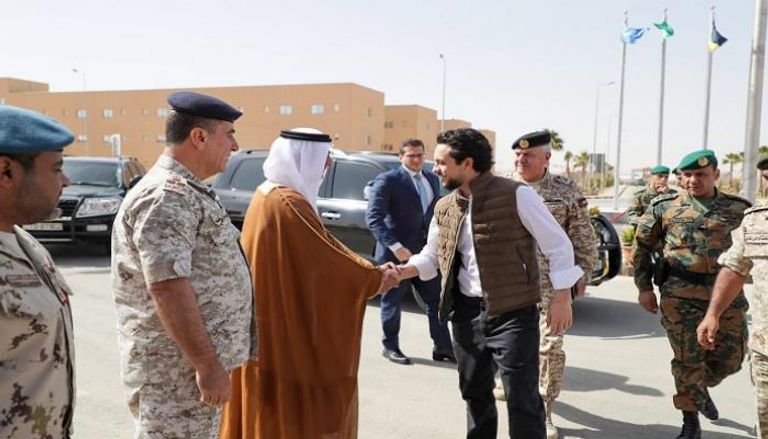 الأمير الحسين بن عبدالله الثاني خلال افتتاح مدينة الشيخ محمد بن زايد