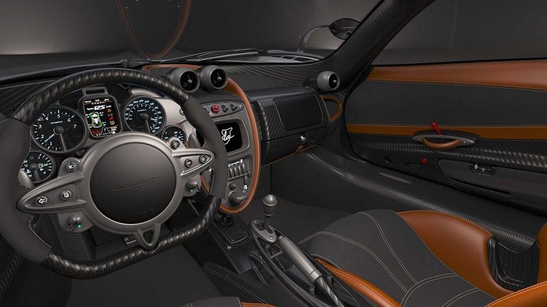 طراز  Huayra Imola