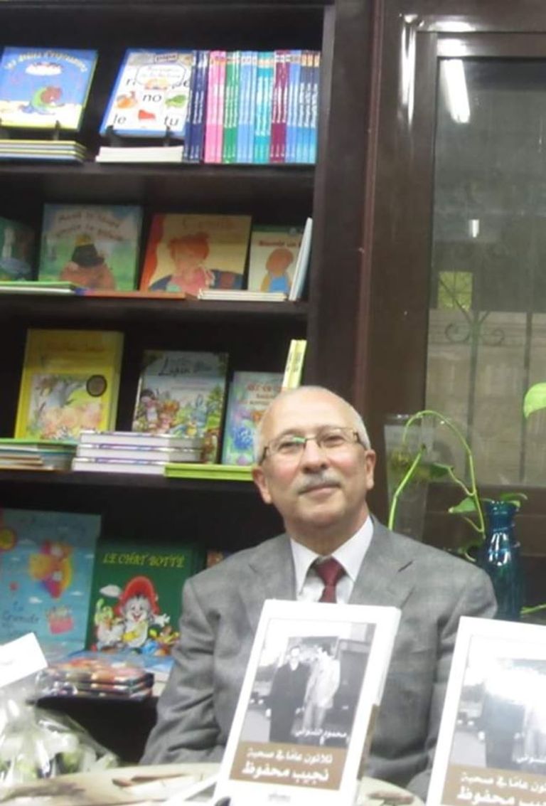 دقة نجيب محفوظ والتزامه تفسر عبقريته الأدبية