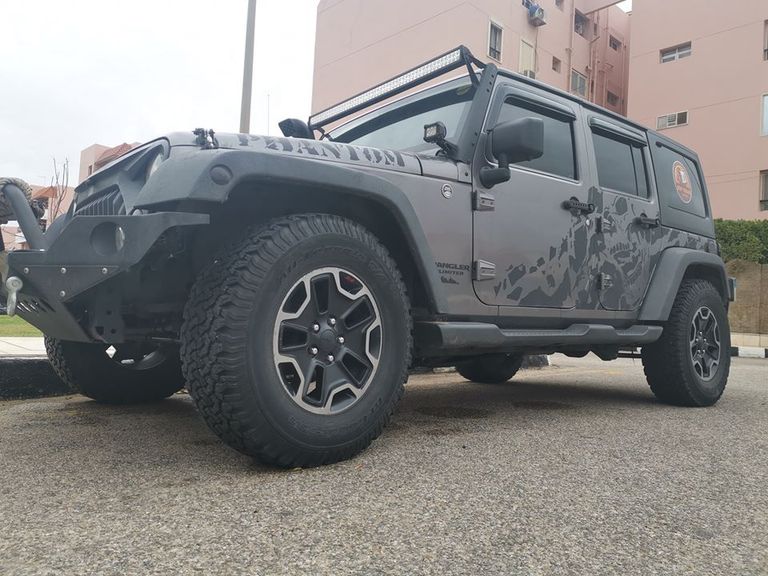 سيارة "شريف خيري" مصري أنقذ 22 سيارة من السيول