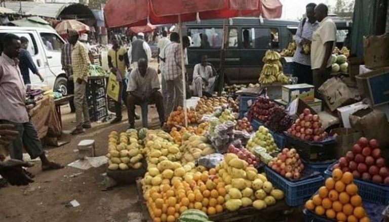 سوق للفاكهة في السودان
