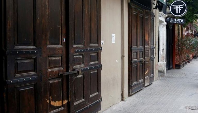 المطاعم والمقاهي أغلقت أبوابها في لبنان