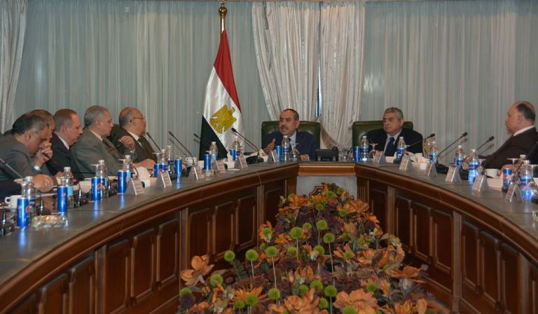 اجتماع وزير الطيران المدني المصري برؤساء الشركات