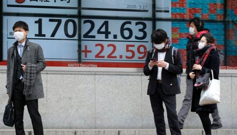 مشتريات يعتقد أنها لبنك اليابان وصناديق تقاعد تدعم توبكس