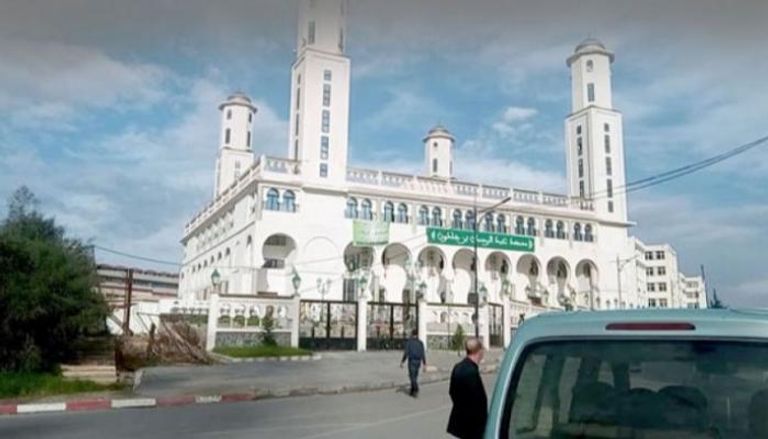 مسجد ابن خلدون بمحافظة بومرادس الجزائرية - أرشيفية