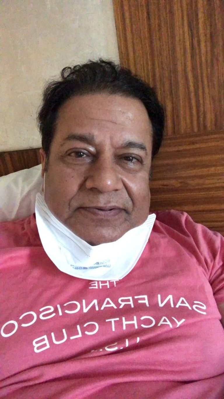 النجم البوليوودي انوب جالوتا