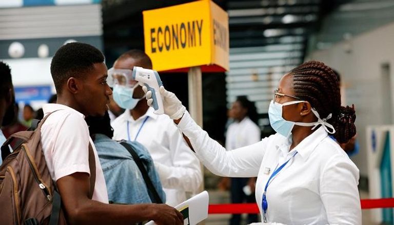زامبيا تسجل أول إصابتين بكورونا