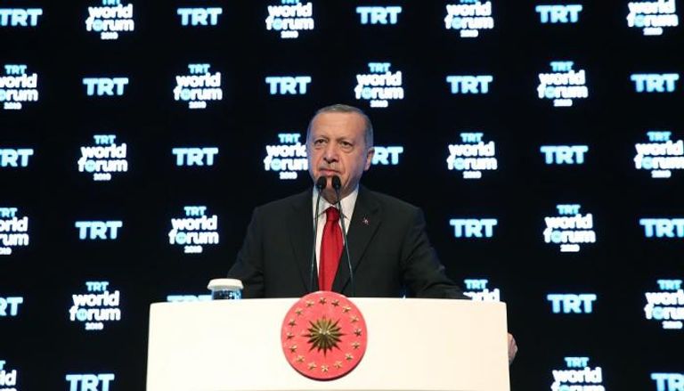 أردوغان يلقي كلمة في منتدى قناة 