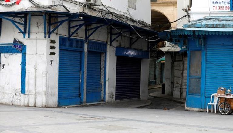  محلات تونس أغلقت أبوابها لفرض حظر التجول بسبب فيروس كورونا