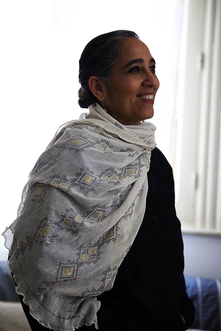 راندا شعث / مؤلفة الكتاب / أرشيف شخصي  غلاف كتاب