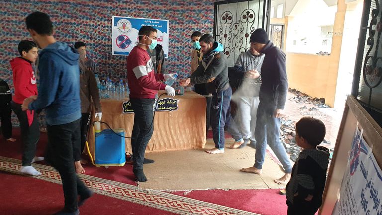 خطيب بصلاة الجمعة