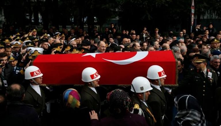 جنازة عسكرية تركية سابقة 