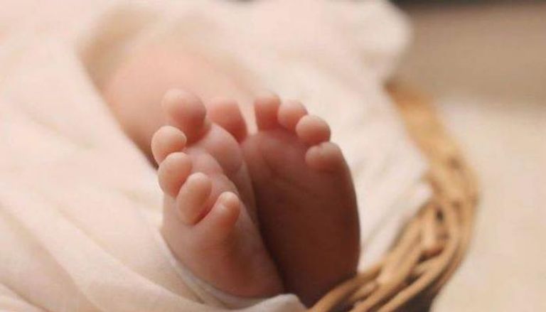 الرضيعة الهندية ولدت خلال حظر التجول المفروض لاحتواء الفيروس - أرشيفية