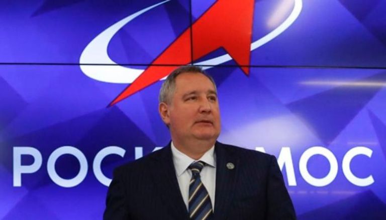 ديمتري روجوزين رئيس وكالة الفضاء الروسية