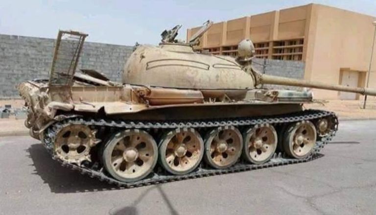 دبابة T72 عثر عليها الجيش الليبي 