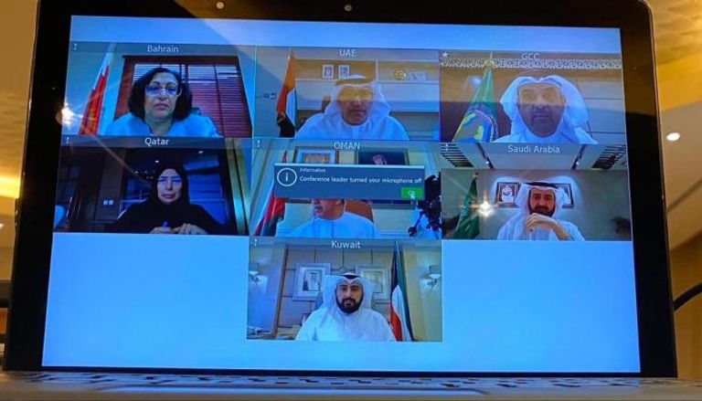 وزراء صحة دول  التعاون الخليجي  يبحثون مستجدات كورونا عبر  الفيديو كونفرانس
