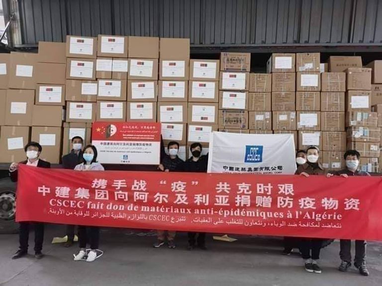 المساعدات الطبية الصينية التي وصلت إلى الجزائر لمواجهة كورونا السفير الصيني بالجزائر يعلن وصول مساعدات طبية من بلاده
