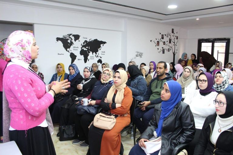 المصرية منى درويش