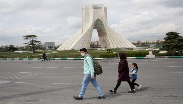 إيران تسجل 3076 إصابة جديدة بكورونا
